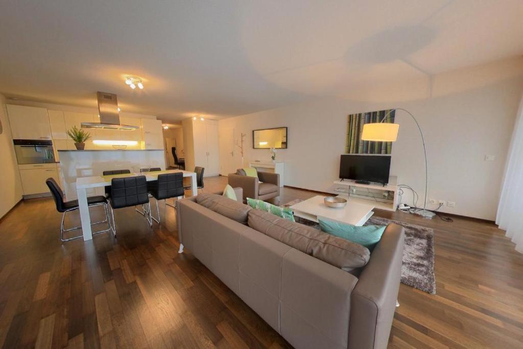 Relax And Recharge By The Lake! Modern Morges Apartments, Ap26 외부 사진