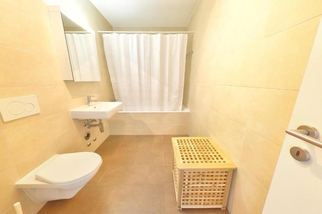 Relax And Recharge By The Lake! Modern Morges Apartments, Ap26 외부 사진